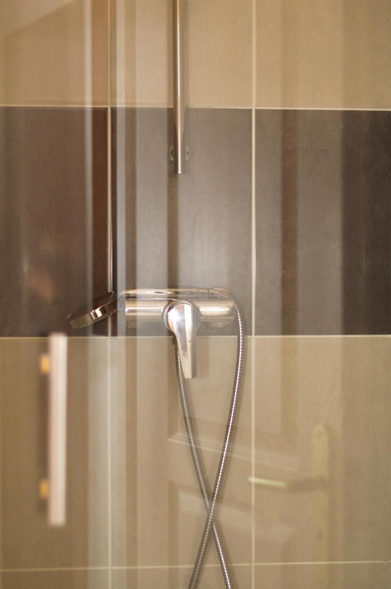رويل-مالميزون Residence Hotel Les Josephines المظهر الخارجي الصورة